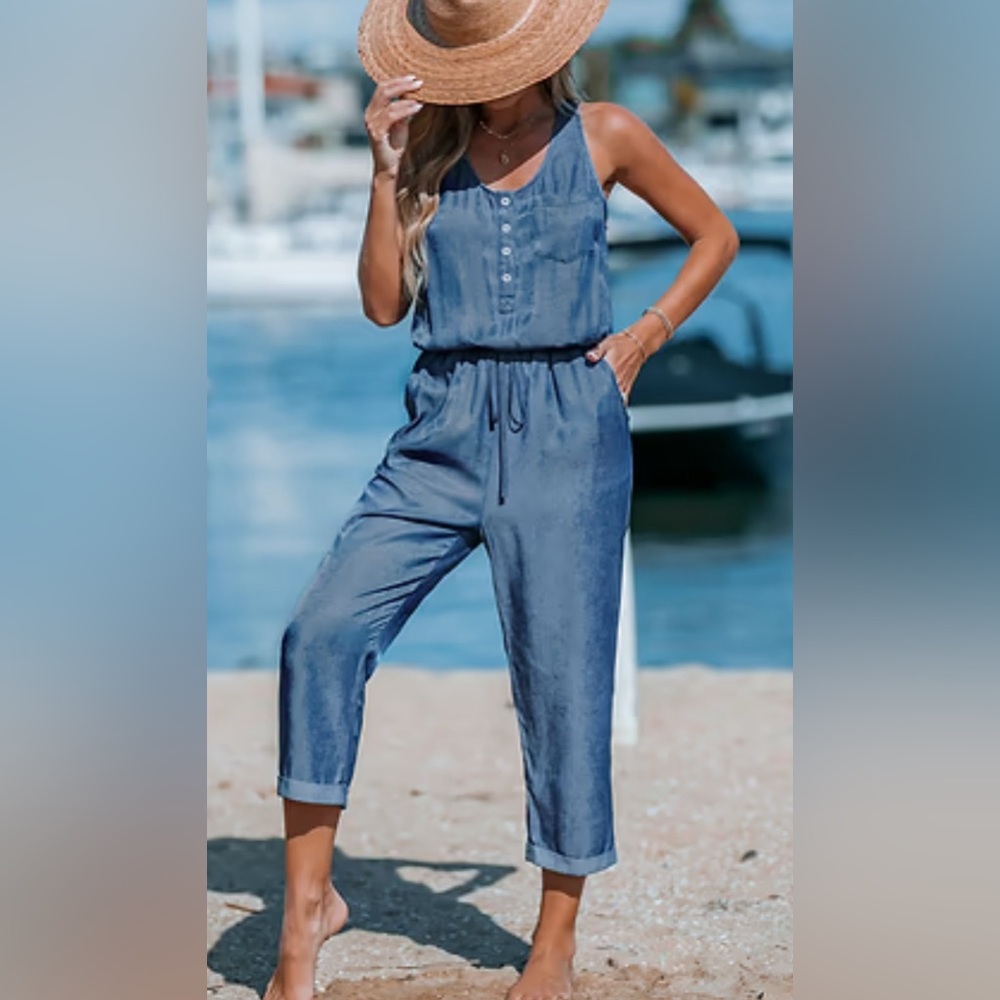 NWOT Blue Sleeveless Scoop Neck Pockets Jumpsuit